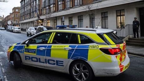 Un sexagénaire, soupçonné d'avoir empoisonné des enfants, arrêté au Royaume-Uni