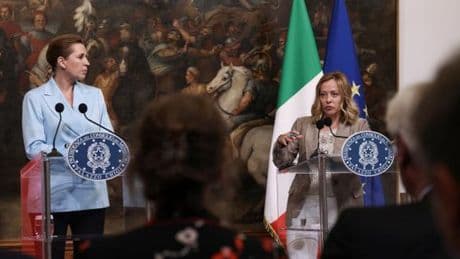 Immigration : neuf pays européens veulent affaiblir la Cour européenne des droits de l’homme