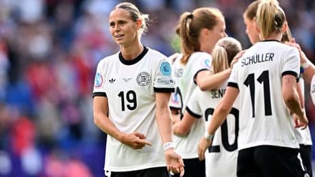 Viertelfinale für DFB-Frauen ganz nah - Kampf-Sieg mit Gwinn-Botschaft!