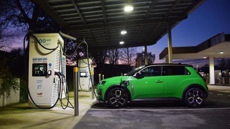 Les caisses de l’État sont vides : les énergéticiens appelés à financer le bonus écologique