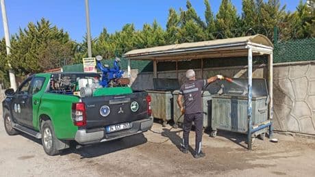 Bursa Büyükşehir Belediyesi'nden 17 ilçede haşereyle etkin mücadele