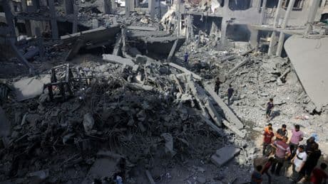 Gaza : au moins 80 morts dans des raids israéliens, selon les secours palestiniens
