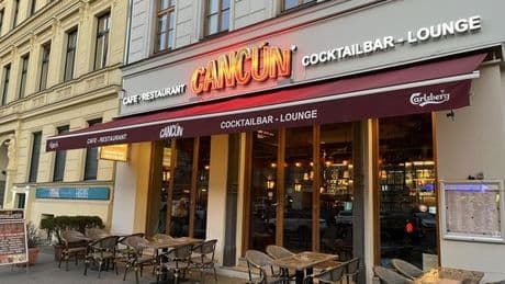 Bunter Mix bei Einrichtung und Gerichten im „Cancún“