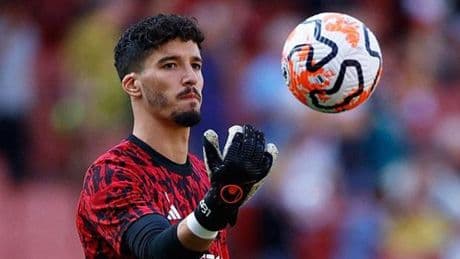 Ruben Amorim'den Altay Bayındır'a müjde! Manchester United kariyerinde bir ilk