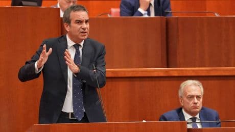 L'affondo di Occhiuto: "Mi dimetto contro chi usa le inchieste per la lotta politica"