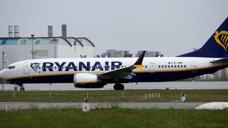 Ryanair-Maschine gerät in Turbulenzen und muss in Bayern notlanden