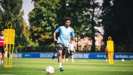 Weil Stammspieler fehlen - Dudziak winkt neuer Vertrag bei Hertha