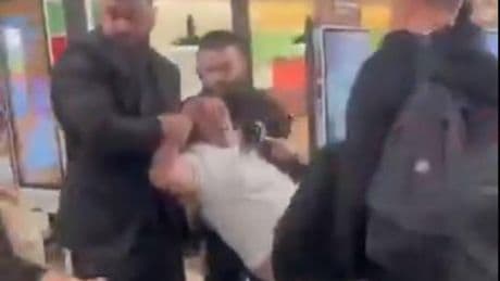 Un grupo de hombres secuestra en una concurrida estación de Moscú a un youtuber de origen armenio por criticar el Islam