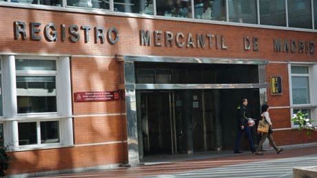 La creación de empresas cae un 0,8% en marzo