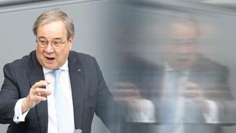 „Deutschland könnte sich an Kriegsverbrechen beteiligen“ – SPD-Politiker fordern Waffenembargo