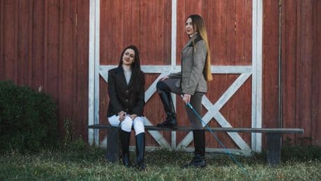 Nace una marca artesanal que une la pasión ecuestre con la moda contemporánea