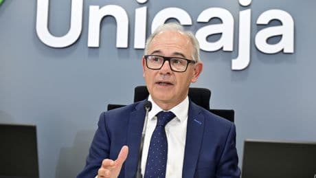 Unicaja relanza su estrategia en fondos y crece un 15%