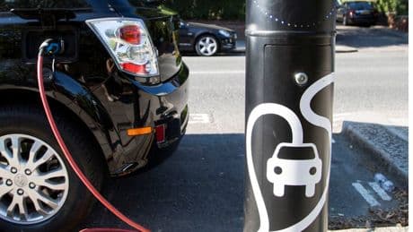 Mayor's electric levy will put the brakes on clean air say Uber drivers