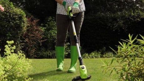 'Lightweight and easy to use' grass trimmer has £50 discount