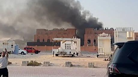 I missili di Israele colpiscono Doha. Nel mirino i capi di Hamas: 6 morti