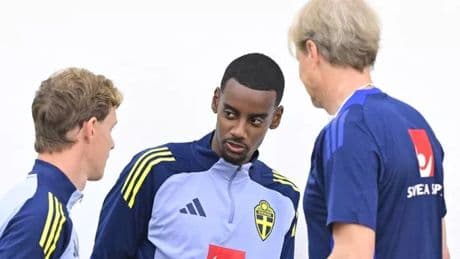 Liverpool immediately hold Alexander Isak talks with doctors after record transfer