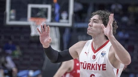 Yunanistan yarı finali öncesi Cedi Osman'ın durumu kritik