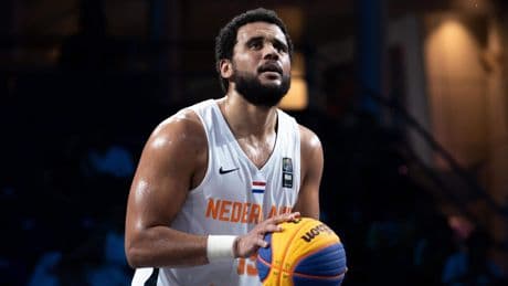 Nederlandse 3x3-basketballers treffen Italië in kwartfinale op EK in Denemarken