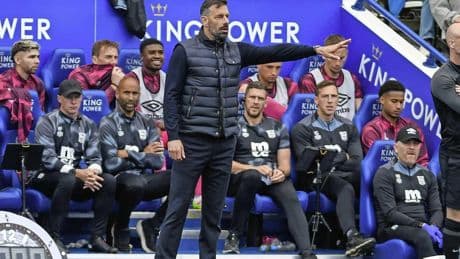 Engelse media: Ruud van Nistelrooy na zondag weg bij Leicester City