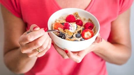 Nutritionist's 'simple yet powerful' daily diet routine everyone can do