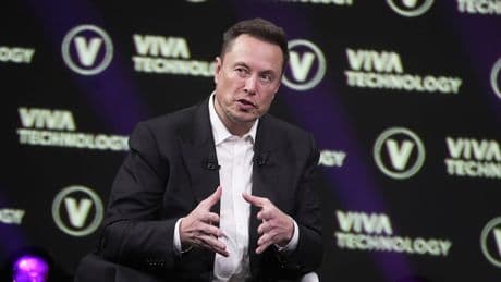 Elon Musk spuckt große Töne - Kann man in selbstfahrenden Autos bald zocken?