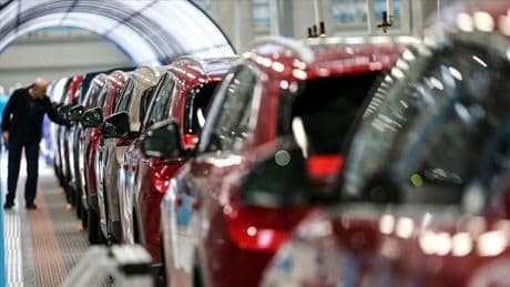Otomotiv pazarı frene basmıyor: Nisan'da Tüm zamanların satış rekoru kırıldı! İşte detaylı rakamlar...