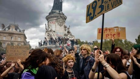 Ausschreitungen in Paris: „Lasst uns alles blockieren!“