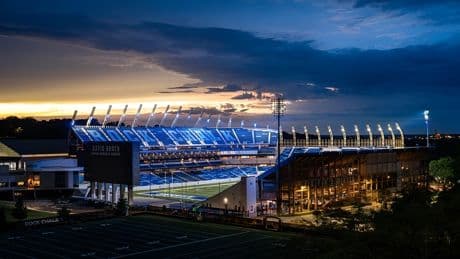 Turner (Grupo ACS) inaugura el David Booth Kansas Memorial Stadium