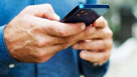 Anyone bad at replying to messages should try this iPhone tip - it's a game-changer