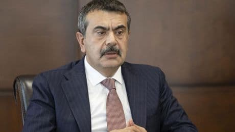 Milli Eğitim Bakanı Yusuf Tekin'den okullardaki zorunlu bağışla ilgili açıklama
