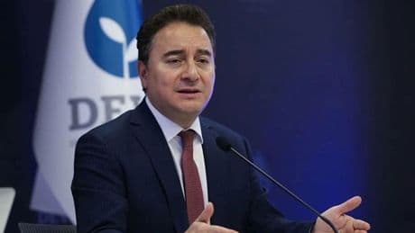 Ali Babacan'dan anayasa çıkışı: İktidar önce AYM ve AİHM kararlarını uygulasın sonra oturup yeni anayasa çalışılsın