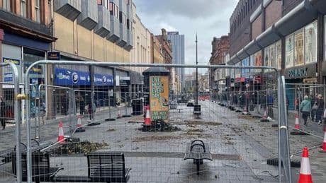 Three men rushed to hospital after 'serious assault' in Glasgow city centre