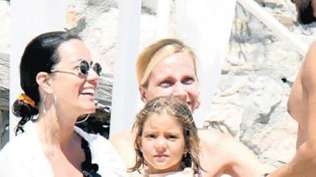 İkizlerle tatil