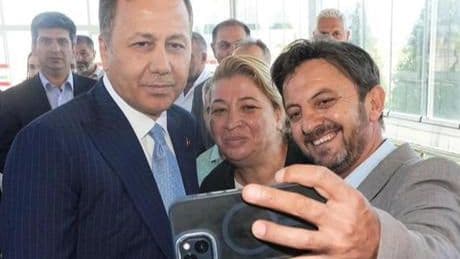 Bakan Yerlikaya Erzurum'da esnafı ziyaret etti
