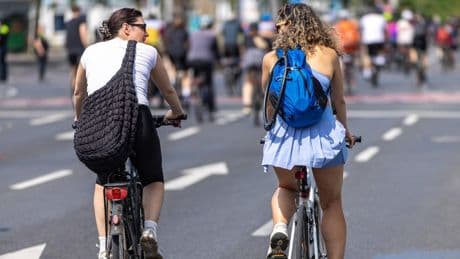 Halle (Saale): Unbekannter beschießt Teilnehmer von Fahrraddemo