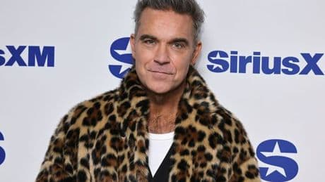 Robbie Williams 'beyond honoured’ as he shares huge career move with hit new music
