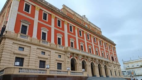 Piden 16 años de cárcel para el acusado de robar 7,8 millones del Ayuntamiento de San Fernando