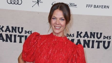 "Das Kanu des Manitu"-Star Jessica Schwarz: Zwei Jahre vor 50. Geburtstag plant sie schon