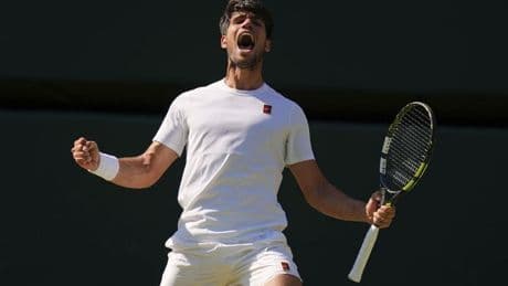 Un imponente Alcaraz jugará su tercera final seguida en Wimbledon