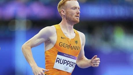 Lange Laufnacht: Nach Rekordlauf: Ruppert in Karlsruhe gefeiert
