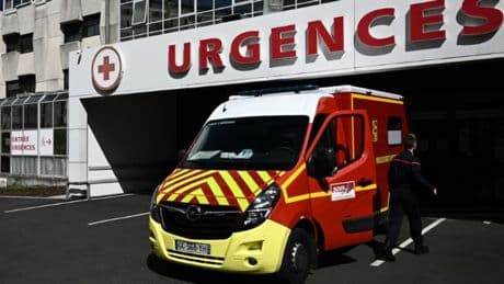 Toulon: un enfant d'un an et demi gravement blessé après une chute du troisième étage d'un immeuble