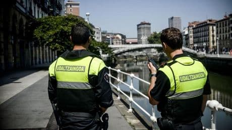 Buscan a un joven por una agresión sexual múltiple cometida en Getxo