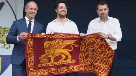 Regionali: chi è Stefani, il candidato "enfant prodige" della Lega in Veneto
