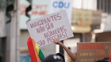 El Gobierno de Portugal calienta la campaña con el anuncio de la expulsión de 18.000 inmigrantes