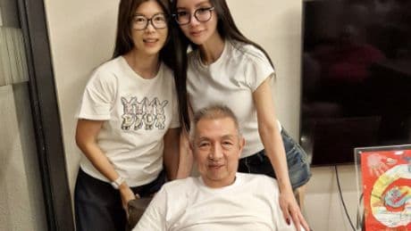Peter Lim cumple 71 años… con un pantalón del Valencia