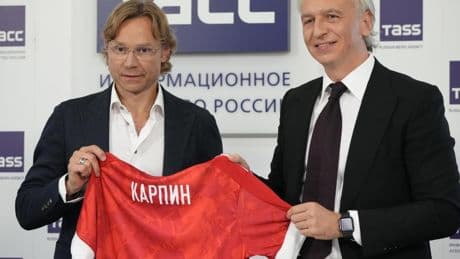 El nuevo trabajo de Valeri Karpin que molesta a su excompañero Mostovoi