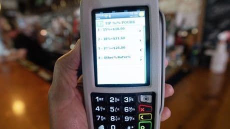 New tipping and price display rules take effect in Quebec