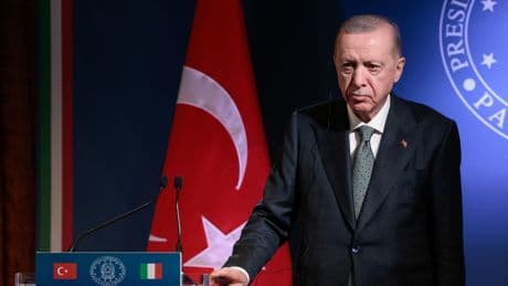 Trois ans après l’échec des négociations en Turquie, vers une nouvelle rencontre Poutine-Zelensky ?