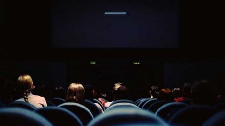 Sinema salonlarında zaman geri sarıyor: Nostalji sığınağı mı, sektörel kriz mi?