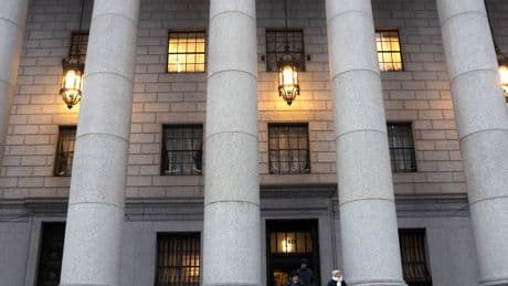 Man Is Charged With Federal Hate Crimes in Assaults on Jewish Protesters